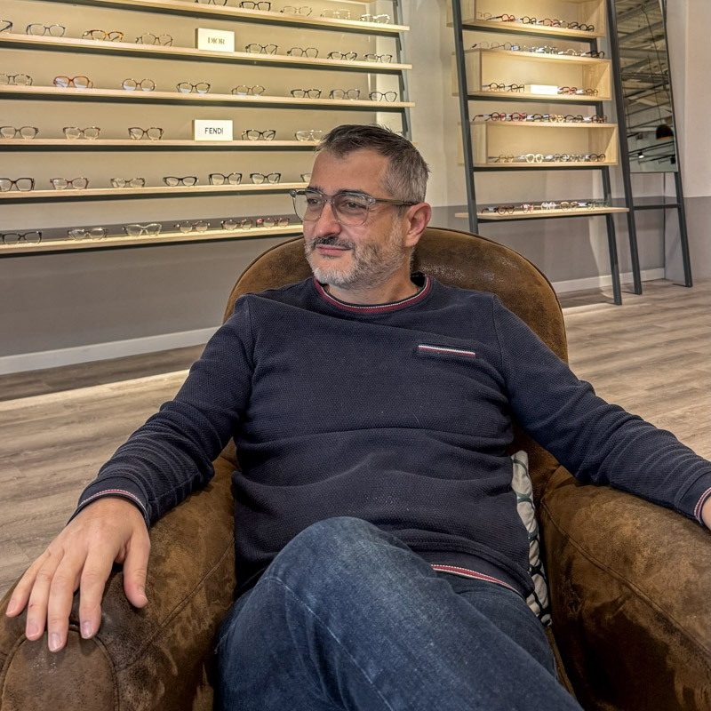 Stéphane du magasin Les P'ti Opticiens à Chasse-sur-Rhône