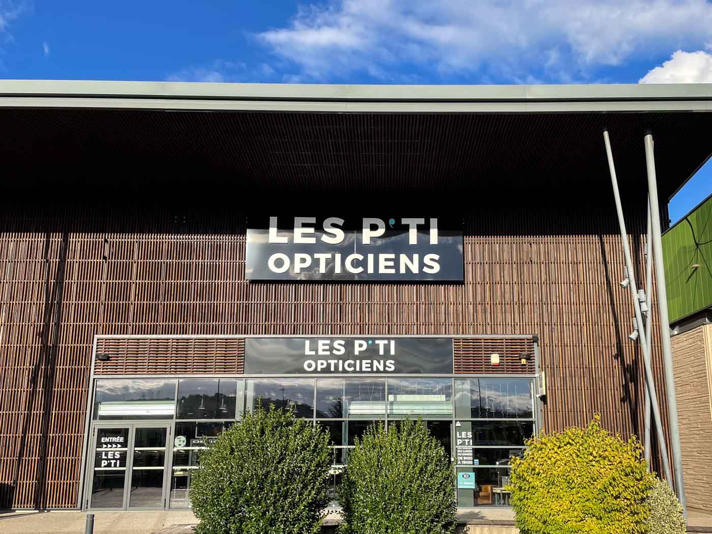 Magasin Les P'ti Opticiens à Chasse-sur-Rhône - Photo 1