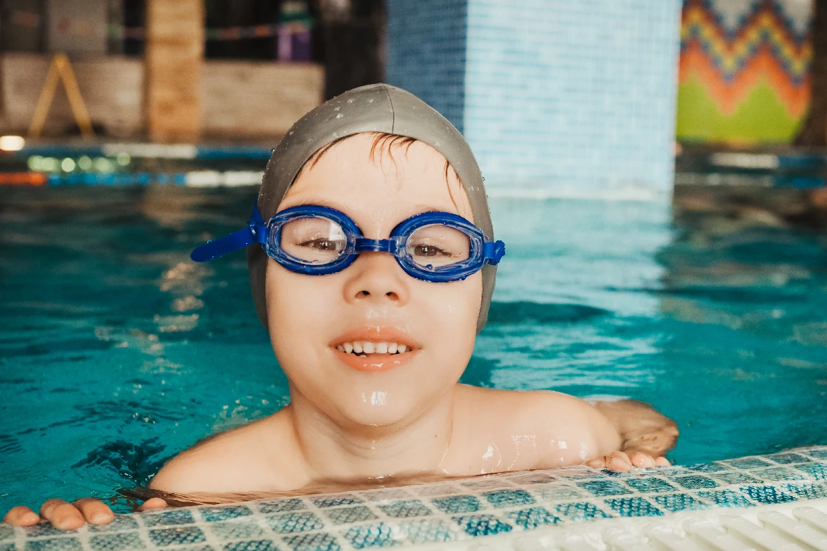 Lunettes de vue de natation chez Les P'ti Opticiens à Chambéry, Chasse-sur-Rhône et Bourg-lès-Valence